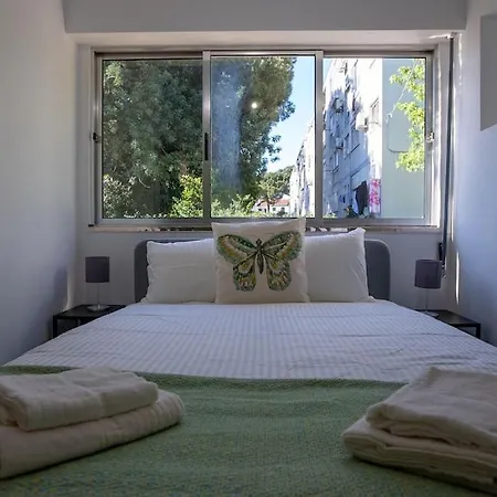 Encarnacao Metro Apartment Lisbon